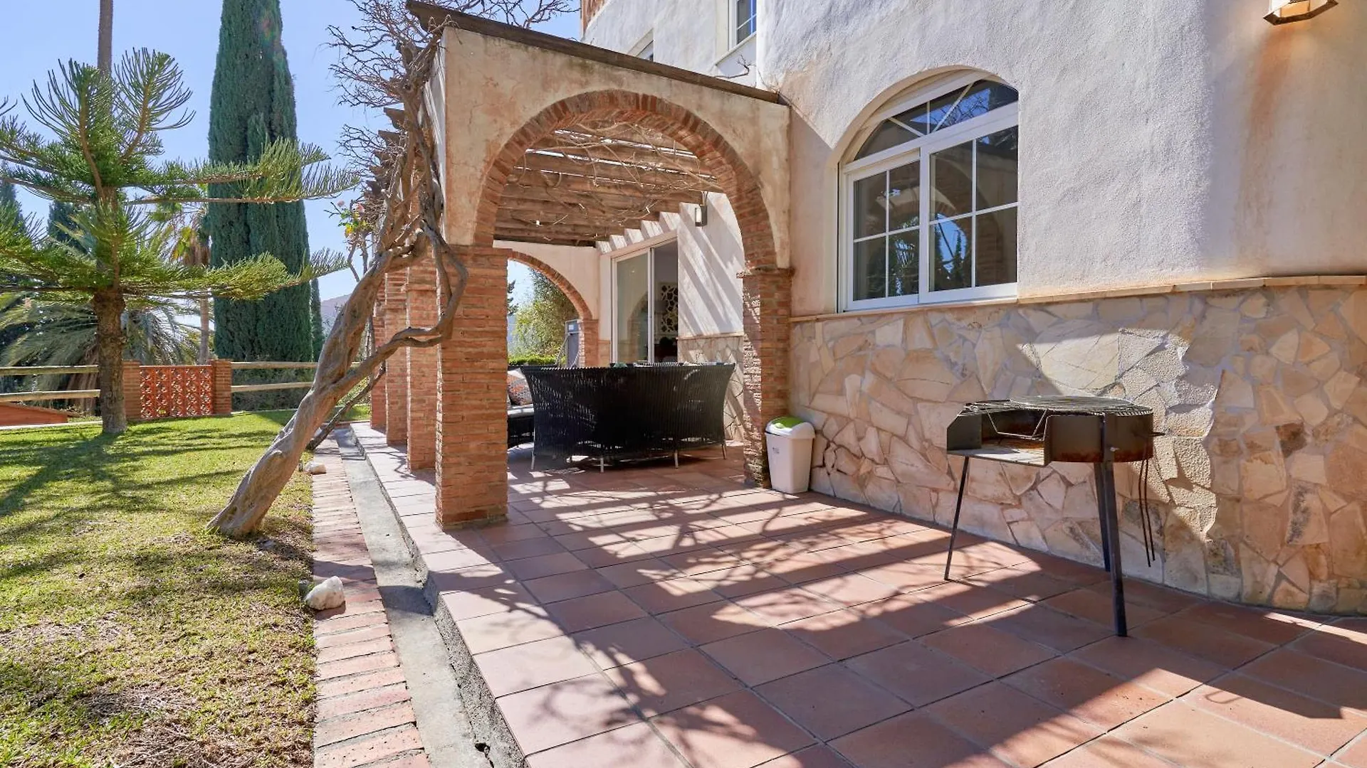 Casa Alba Villa Salobreña